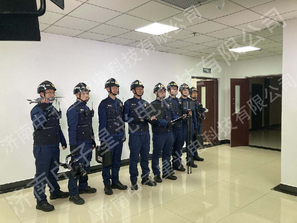 消防大隊(duì)培訓(xùn)-便攜式X光機(jī)